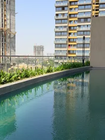 Business Stay + Garden view + Fast WiFi - Image 2