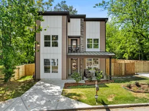 Atlanta Retreat Near BeltLine | BBQ & Games - Image 5