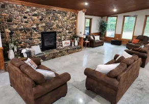 Caddo Bend Lodge - Image 3