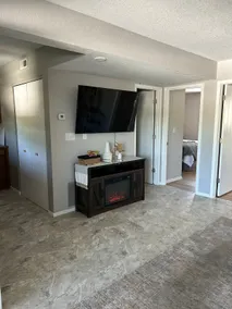 Beautiful Lake Ozark Condo with NO cleaning fees - Image 3