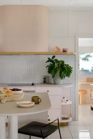 Blush Beach Shack - Image 4