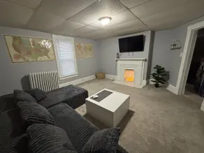 Adorable apartment in Mr. Roger’s Neighborhood - Image 4