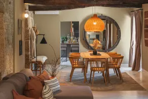 4-Bedroom Family Home Surrounded by Vineyards - Image 2