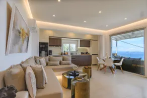 LemonTree Villa Rooftop Jacuzzi And Sea Views - Image 2