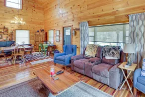 Hike & Unwind - Quiet Wooded Getaway in Pikeville - Image 3