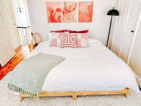 Charming townhome in the center of West Chester - Image 3