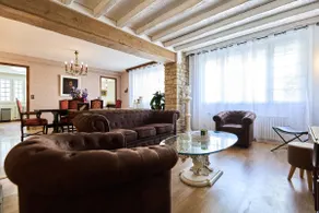 Exceptional house in the heart of the bubbles - Image 4