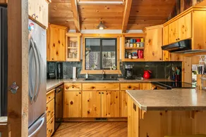 Black Butte | AC + Fire Pit | Bunks | Sleeps 10 - Image 3