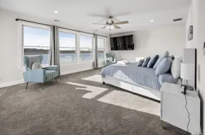 Bayfront Retreat w/ Hot Tub (now free!)+Game Room - Image 2