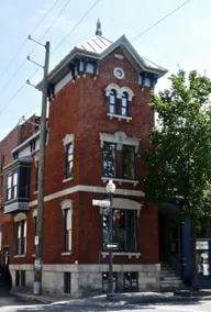 Nice apartment with Victorian charm - Image 5
