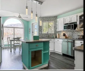 Lake house. - Image 4