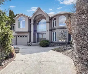 Lake house. - Image 3