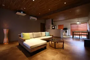 Lanikai Designer Villa Kawahira Bay is a 3-minute walk - Image 2