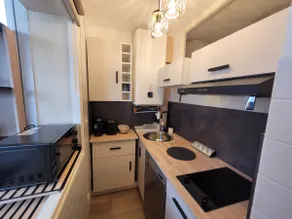 Cozy, air-conditioned studio, 650 m from the sea, private parking - Image 3