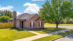 Family-Friendly Home Near EastChase Shopping - Image 5