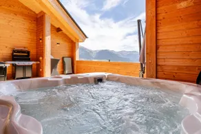 Chalet Quiétude, Jacuzzi, Cine, 17 beds, 5 showers - Image 4