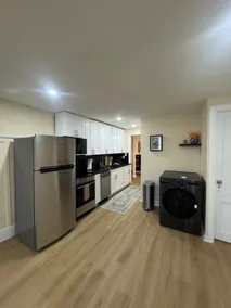 Rowhouse 18 - 1BDR Park South - Image 3