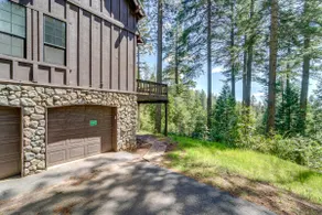 Hike, Bike & Swim! Wooded Retreat in Nevada City - Image 3