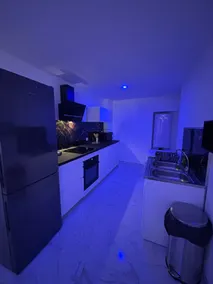 Le 21 Comfortable townhouse - Image 4