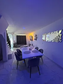 Le 21 Comfortable townhouse - Image 5
