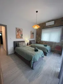 Beach Bungalow - Image 3