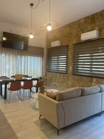 Beach Bungalow - Image 4