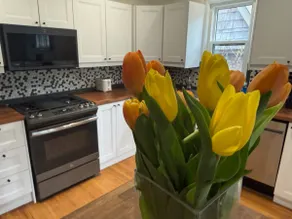 Bright 2BR in Beaches | Parking + Balcony - Image 2