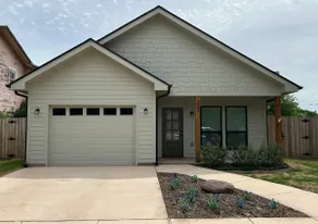The Poplar House - Comfortable and Inviting! - Image 2