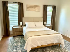 The Poplar House - Comfortable and Inviting! - Image 4