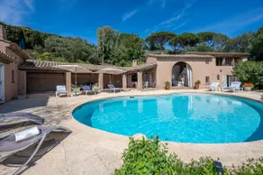 Family villa, magical view of StTropez 6 suites - Image 4