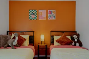 Walk to Downtown Orangeville | Free Parking & Game - Image 5