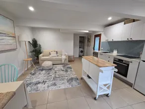 Wamberal Hideaway Retreat - Image 2