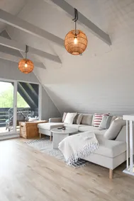 Private nature oasis on Rømø | Atrium courtyard, spa, and idyllic setting - Image 3