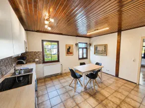 3-bedroom apartment with balcony and river view - Image 3