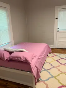Cozy 2 Bed/1 Bath house in Thomaston - Image 3