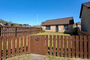 Charming 2BR Oban Home - Quiet area with free parking - Image 2