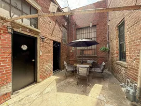 The Juke Joint Hideaway - Downtown Walk Everywhere - Image 3