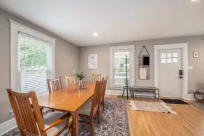 Cozy First Floor Apartment - Image 2