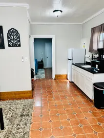 The Little Pink House - Image 4
