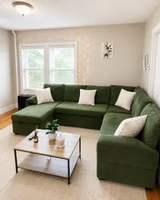 Cozy 2BR Near Tufts • Sleeps 5 - Image 5