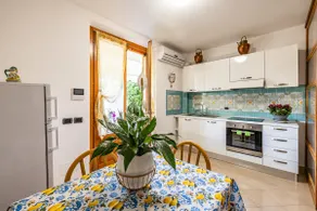 GuestHost - Bright Apartment with garden - Image 4