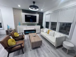 Modern 6 BR 3 Baths 11 beds Sleeps 17 Birthday - Image 2