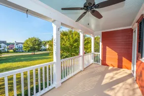 Spacious Retreat Near Charleston, Pet Friendly - Image 2