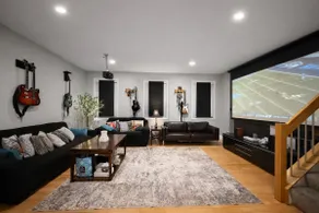 Guitar Décor • Steelers • Pirates • Concert Events - Image 2