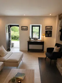 Charming renovated farmhouse • Near the Gulf of Morbihan - Image 3