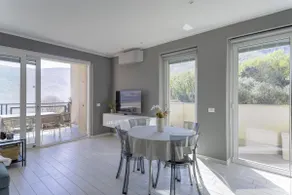 Open View Apartment by Wonderful Italy - Image 5