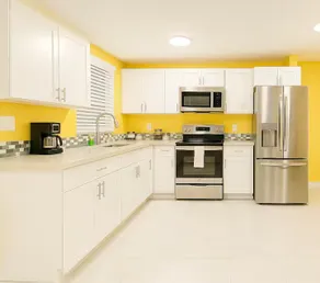 1BR Hideaway on the Canal – Peaceful & Cozy APT 3 - Image 4