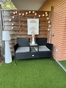 Jacuzzi, round bed, garden, private parking, metro - Image 3