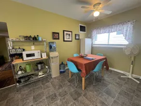 La Maison Bleue - Upper Unit 3 - Walk To DT RO - Image 3