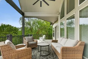 5BR Luxury Retreat near World Cup Stadium - Image 4